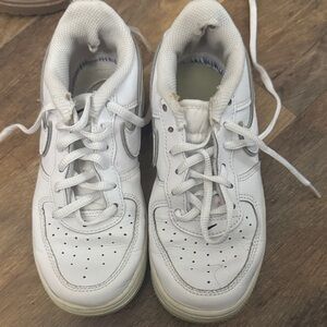 Kids White Leather Lace-Up Sneakers